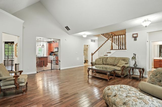 10370 Cynthia Lane, Wheatfield, IN 46392