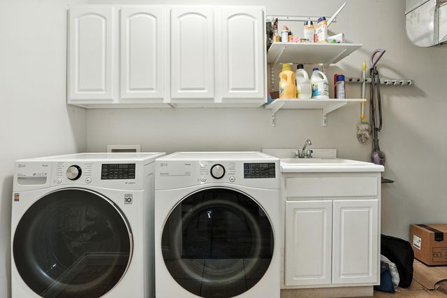 10370 Cynthia Lane, Wheatfield, IN 46392