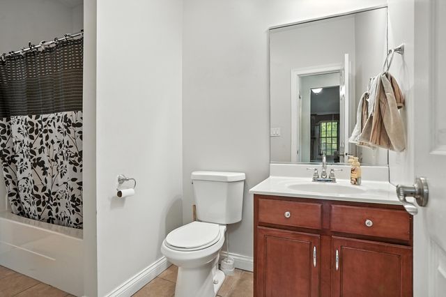 10370 Cynthia Lane, Wheatfield, IN 46392