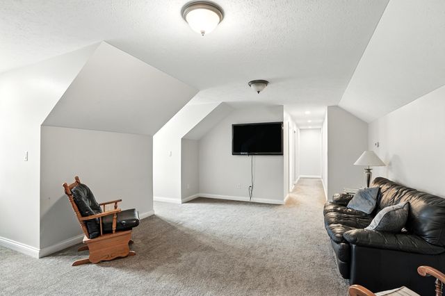 10370 Cynthia Lane, Wheatfield, IN 46392