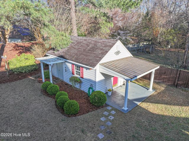 3404 Wyneston Road, Greenville, NC 27858