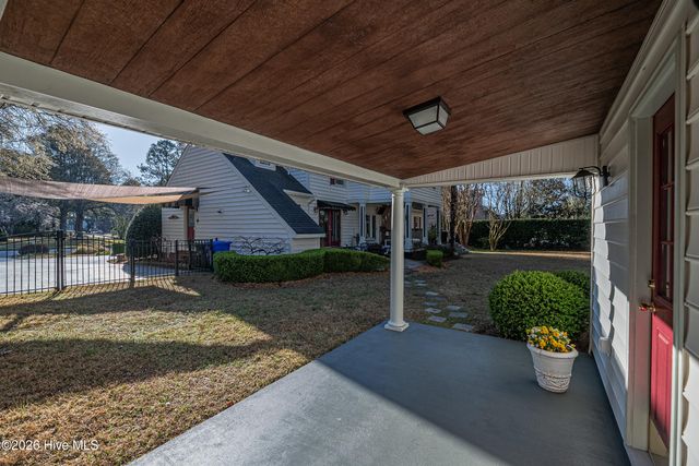 3404 Wyneston Road, Greenville, NC 27858