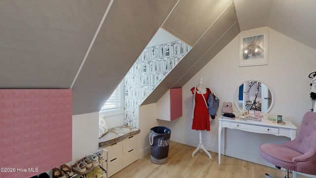 3404 Wyneston Road, Greenville, NC 27858