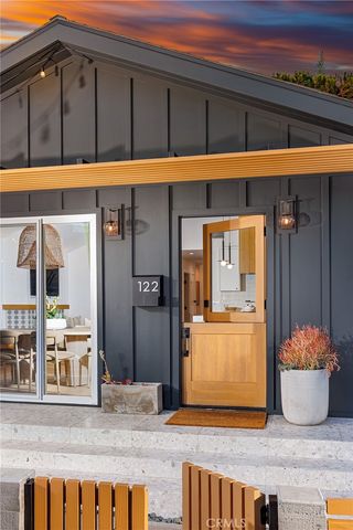 122 E Bay Avenue, Newport Beach, CA 92661