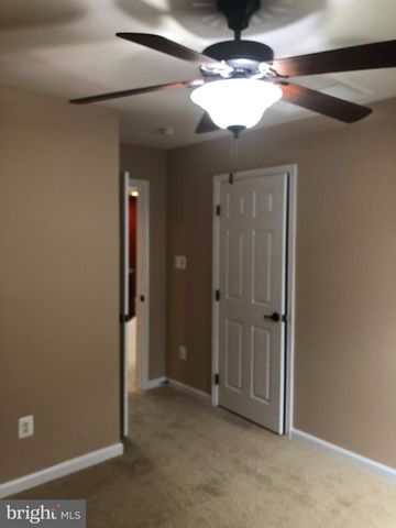 42007 POWELLS FARM WAY, Aldie, VA 20105