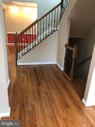 42007 POWELLS FARM WAY, Aldie, VA 20105