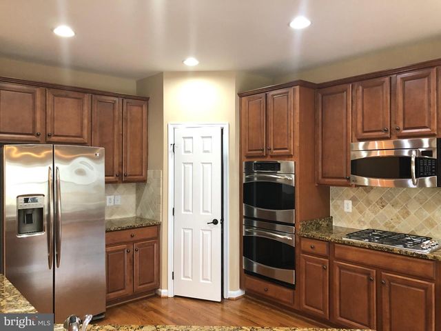 42007 POWELLS FARM WAY, Aldie, VA 20105