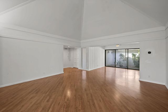 6104 White Oak Lane, Tamarac, FL 33319