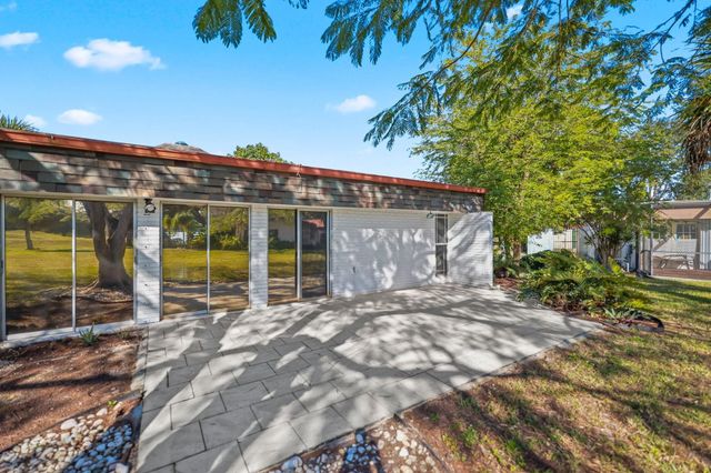 6104 White Oak Lane, Tamarac, FL 33319