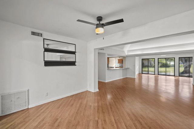 6104 White Oak Lane, Tamarac, FL 33319