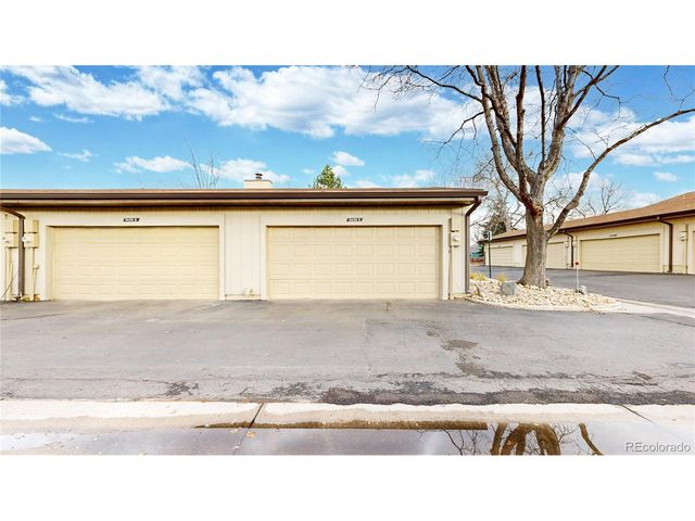 3658 S Laredo St E, Aurora, CO 80013