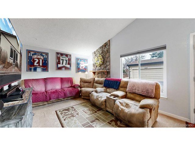 3658 S Laredo St E, Aurora, CO 80013