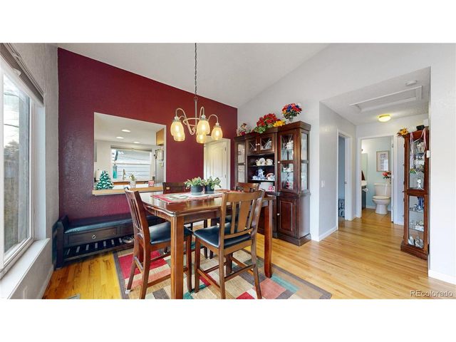 3658 S Laredo St E, Aurora, CO 80013