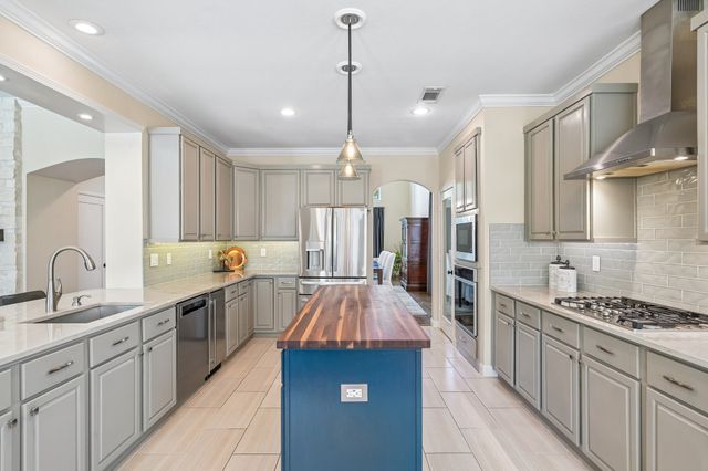 1810 Windsong Circle, Keller, TX 76248