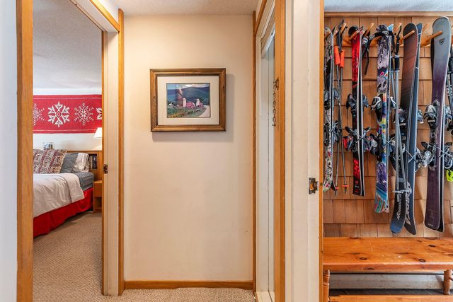 11 Pond View Road, Winhall, VT 05340