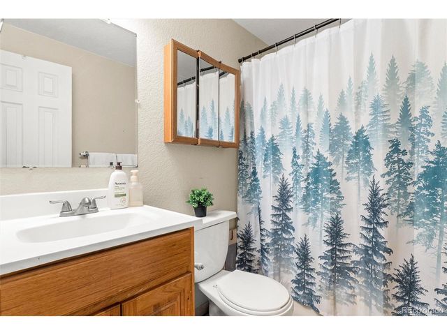 5402 Carr St 206, Arvada, CO 80002