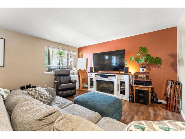 5402 Carr St 206, Arvada, CO 80002