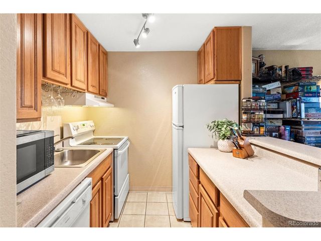 5402 Carr St 206, Arvada, CO 80002