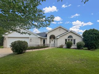9441 Witham Lane, Woodridge, IL 60517