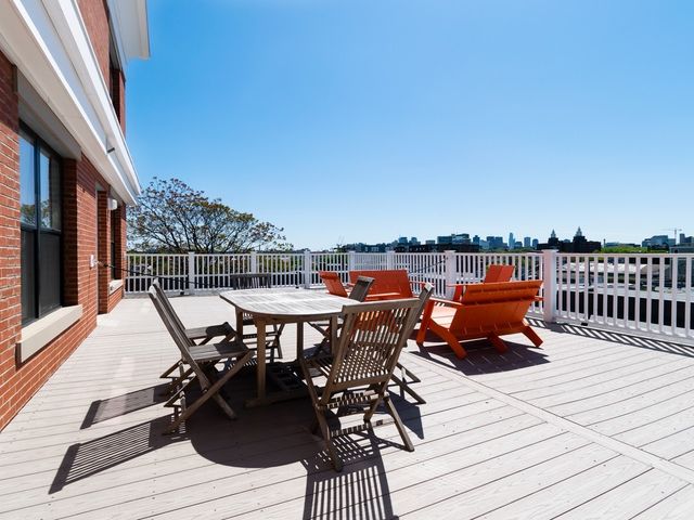 70 Prospect St 304, Somerville, MA 02143