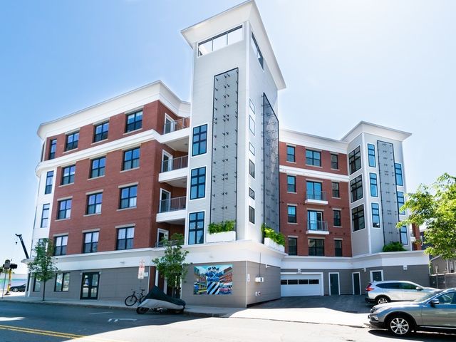 70 Prospect St 304, Somerville, MA 02143