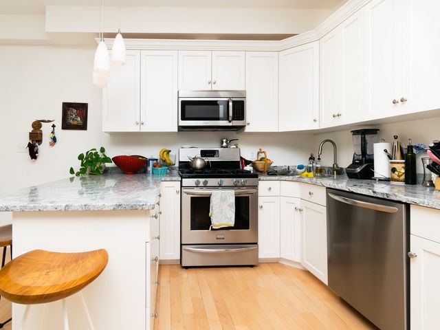 70 Prospect St 304, Somerville, MA 02143