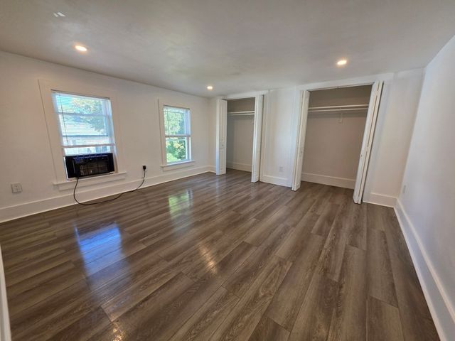 122 Bowler St, Lynn, MA 01904