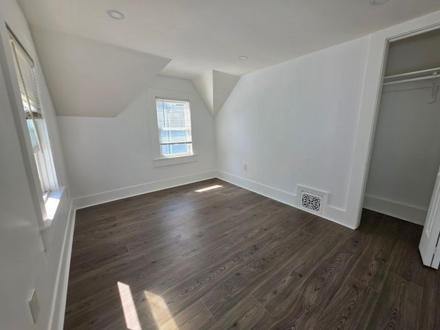 122 Bowler St, Lynn, MA 01904
