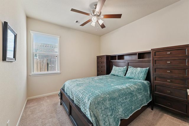 10010 Wood Leaf Court, Baytown, TX 77521