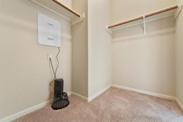 10010 Wood Leaf Court, Baytown, TX 77521