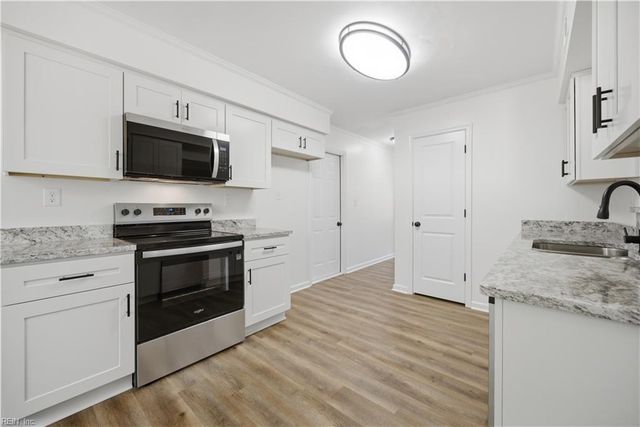 936 Thompson WAY, Virginia Beach, VA 23464