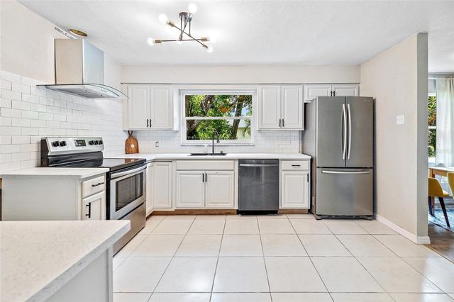 3607 E 24TH AVENUE, Tampa, FL 33605