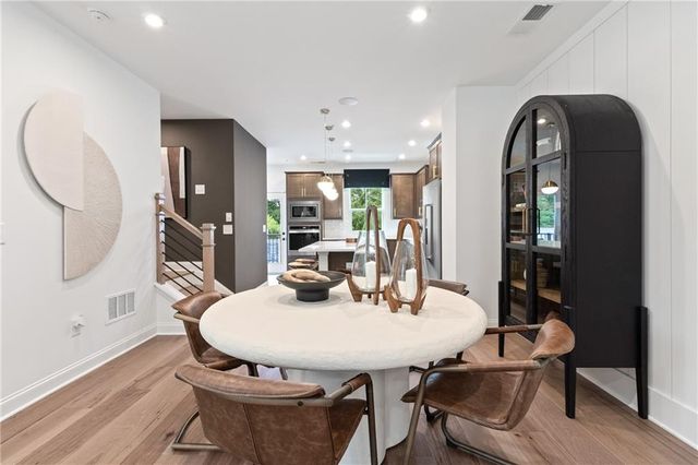 2576 Astaire Court, Atlanta, GA 30318