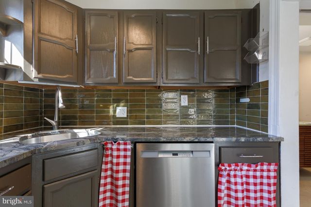 1116 HARDING DR, Havertown, PA 19083