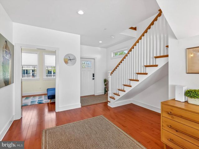 4721 OAK RD, Shady Side, MD 20764