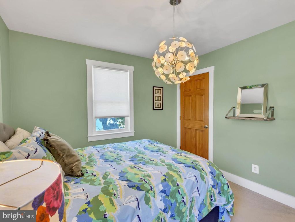 Image 32 of property listing at 4721 OAK RD, Shady Side, MD 20764