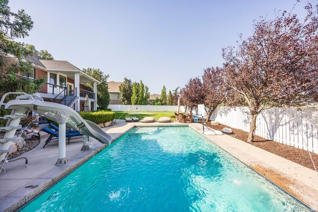 13242 S BERRY PATCH CT, Draper, UT 84020