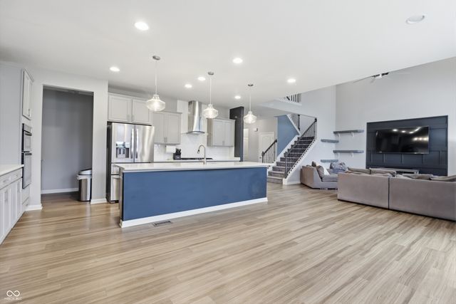 16321 Red Clover Lane, Noblesville, IN 46062