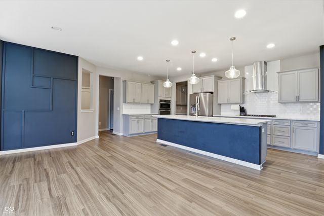 16321 Red Clover Lane, Noblesville, IN 46062