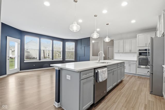 16321 Red Clover Lane, Noblesville, IN 46062