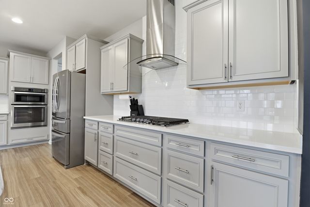 16321 Red Clover Lane, Noblesville, IN 46062