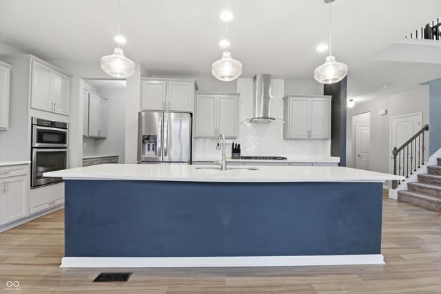 16321 Red Clover Lane, Noblesville, IN 46062