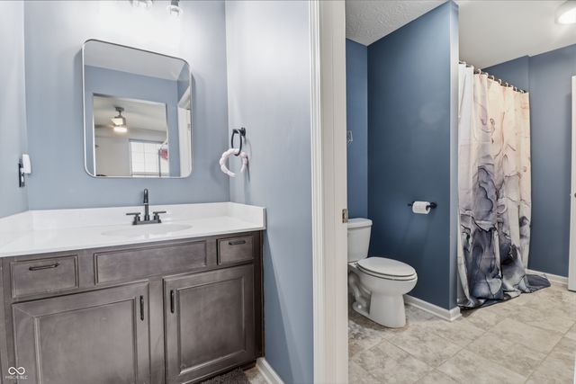 16321 Red Clover Lane, Noblesville, IN 46062