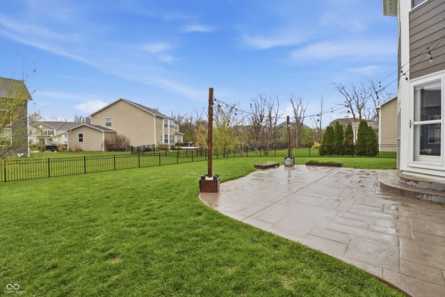 16321 Red Clover Lane, Noblesville, IN 46062