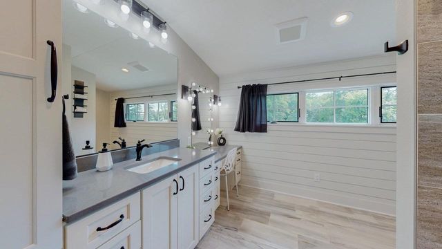 N1211 Eastside Rd, Birchwood, WI 54817