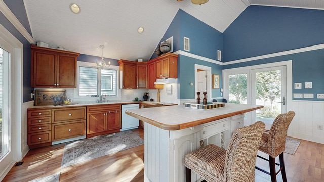 N1211 Eastside Rd, Birchwood, WI 54817