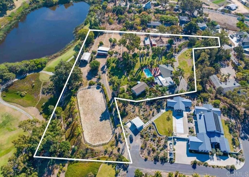 Image 2 of property listing at 623 Quail Gardens Lane, Encinitas, CA 92024