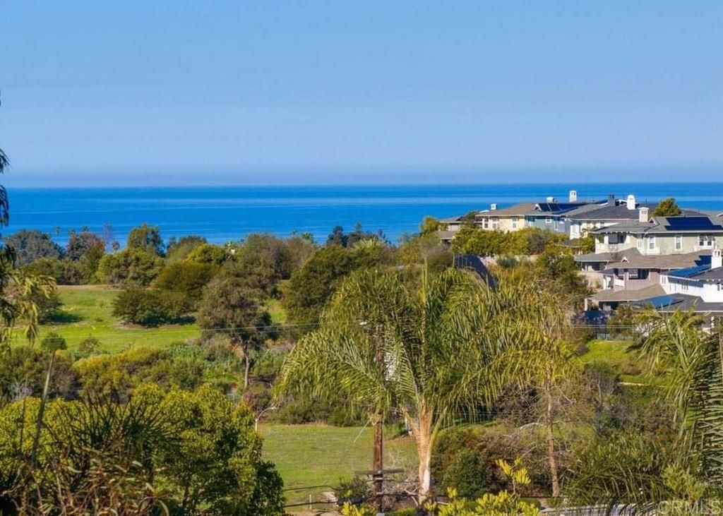 Image 3 of property listing at 623 Quail Gardens Lane, Encinitas, CA 92024