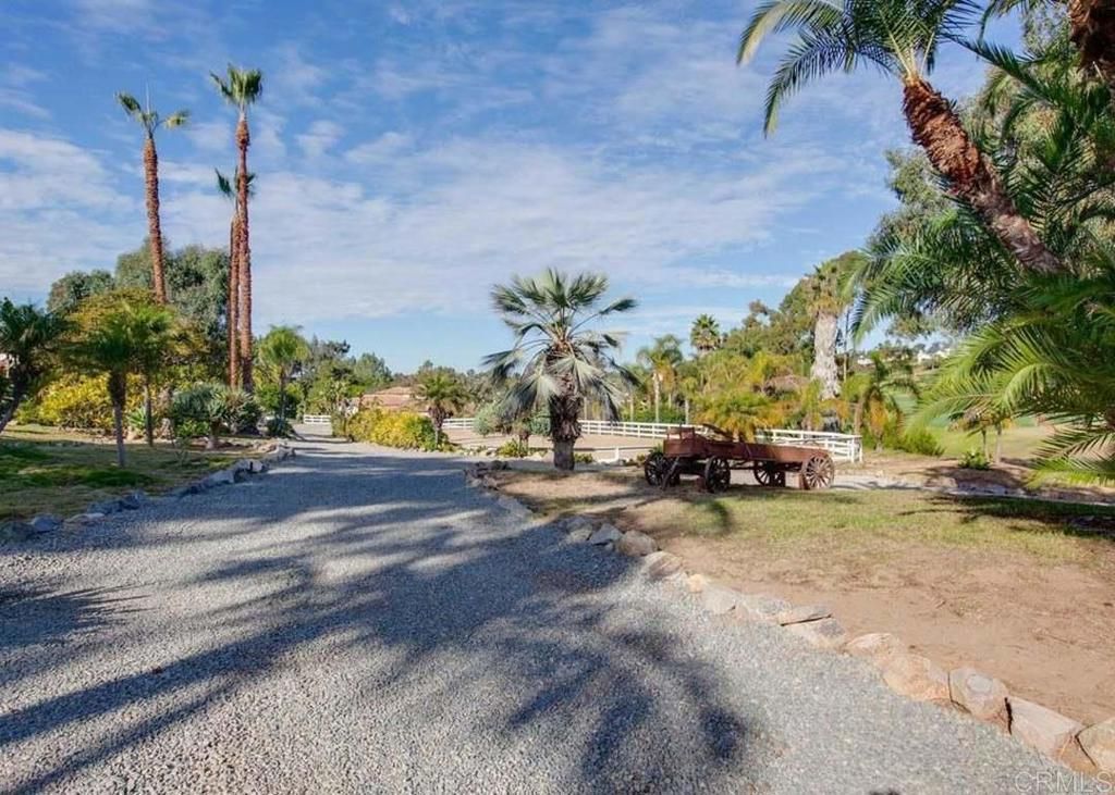 Image 6 of property listing at 623 Quail Gardens Lane, Encinitas, CA 92024