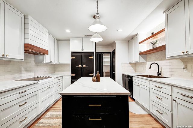 3914 Creek Rock, San Antonio, TX 78230